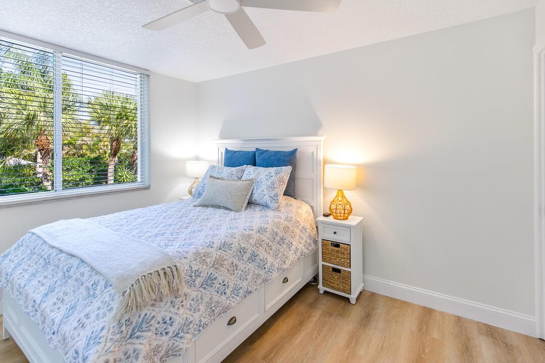 2370 NE Ocean Boulevard C206 photo 25