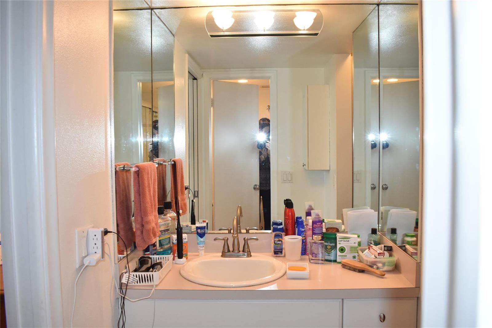 1350 River Reach Drive 401 photo 17
