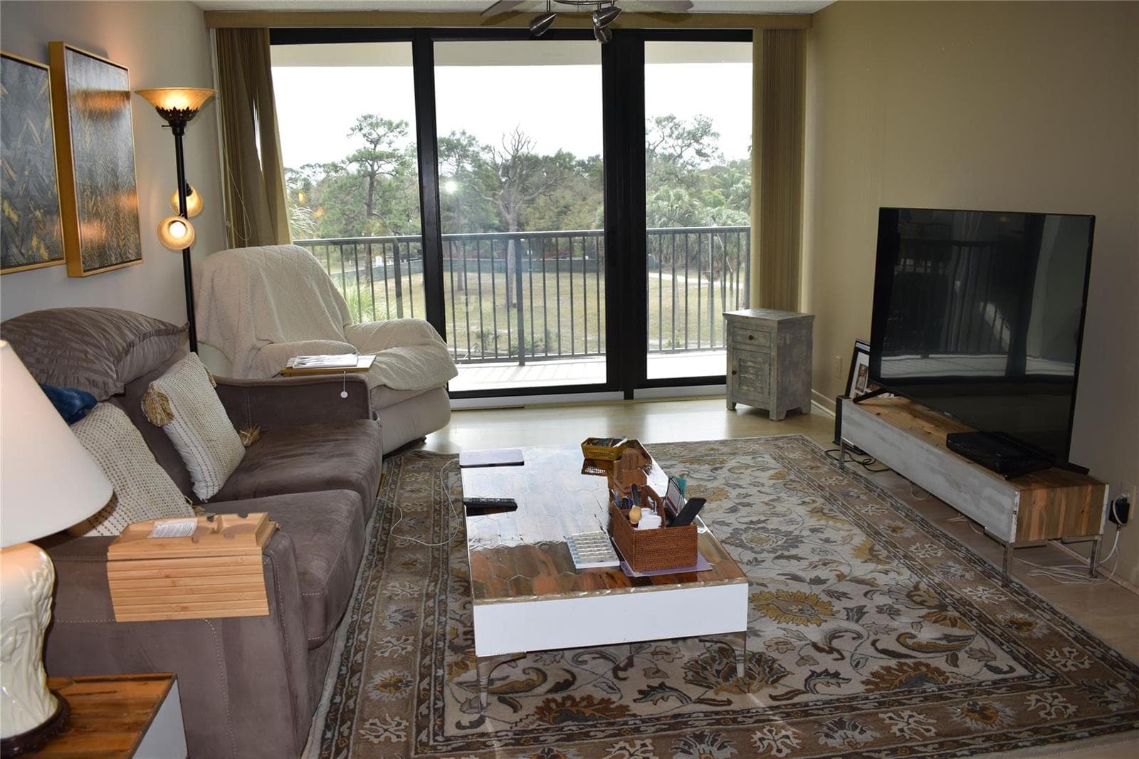 1350 River Reach Drive 401 photo 3