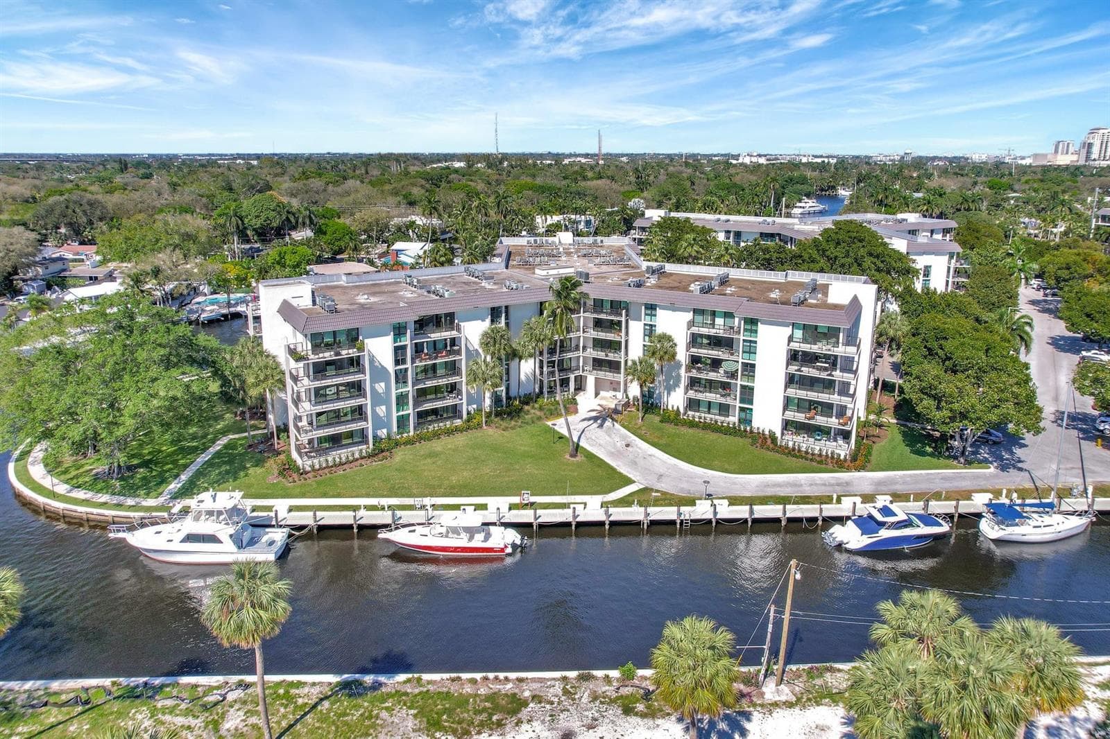 1350 River Reach Drive 401 photo 1