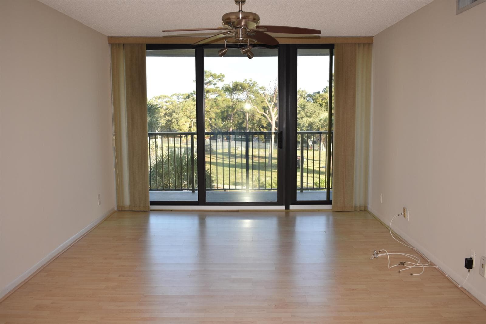 1350 River Reach Drive 401 photo 5