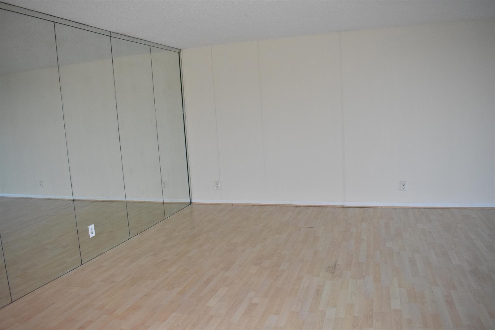 1350 River Reach Drive 401 photo 9