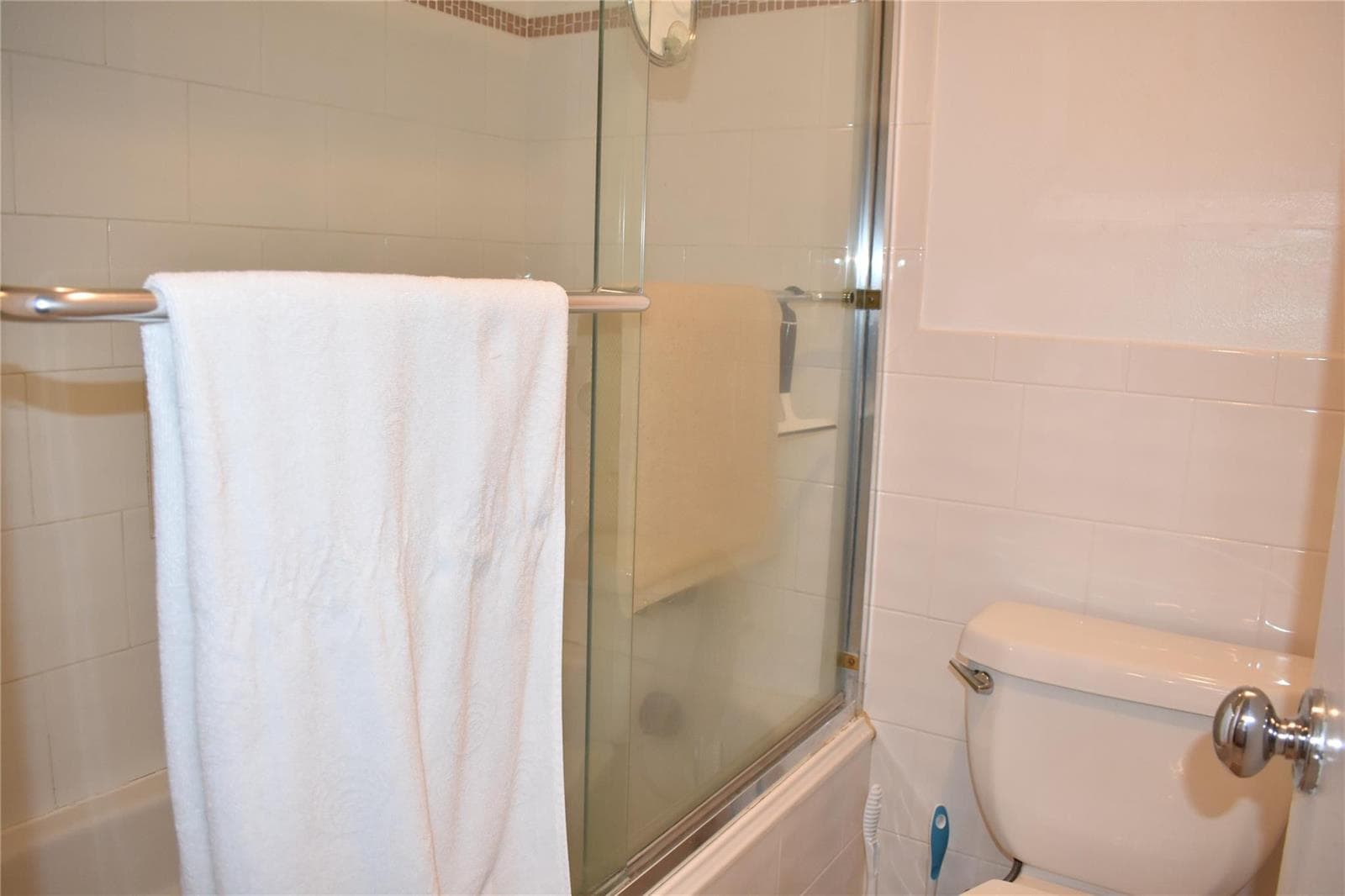 1350 River Reach Drive 401 photo 18