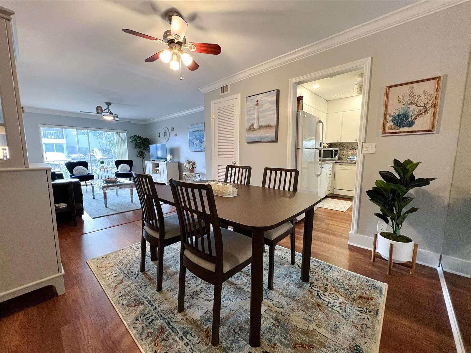 6239 Bay Club Drive 1 photo 9