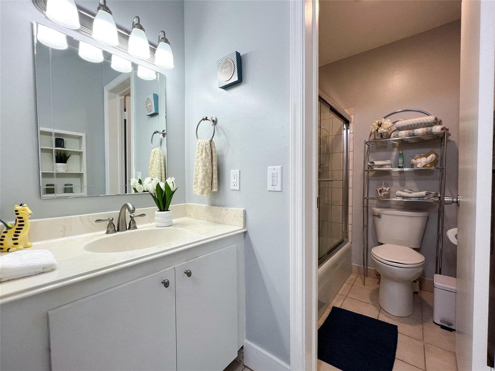6239 Bay Club Drive 1 photo 14