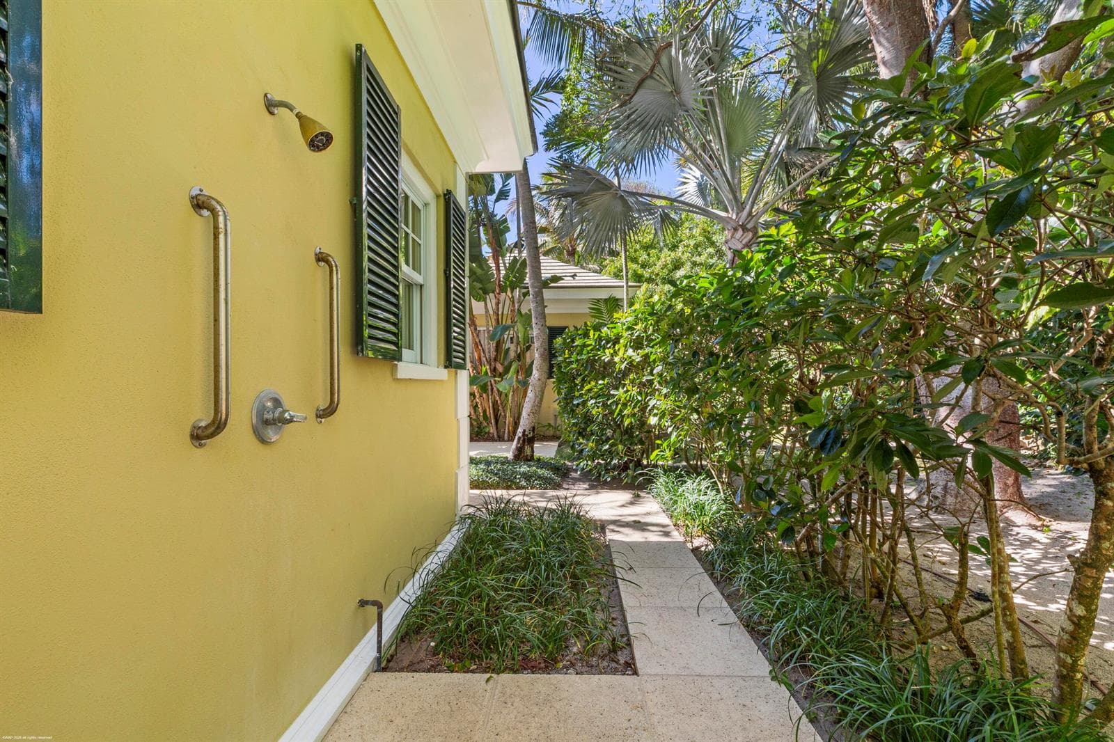 228 S Beach Road photo 21