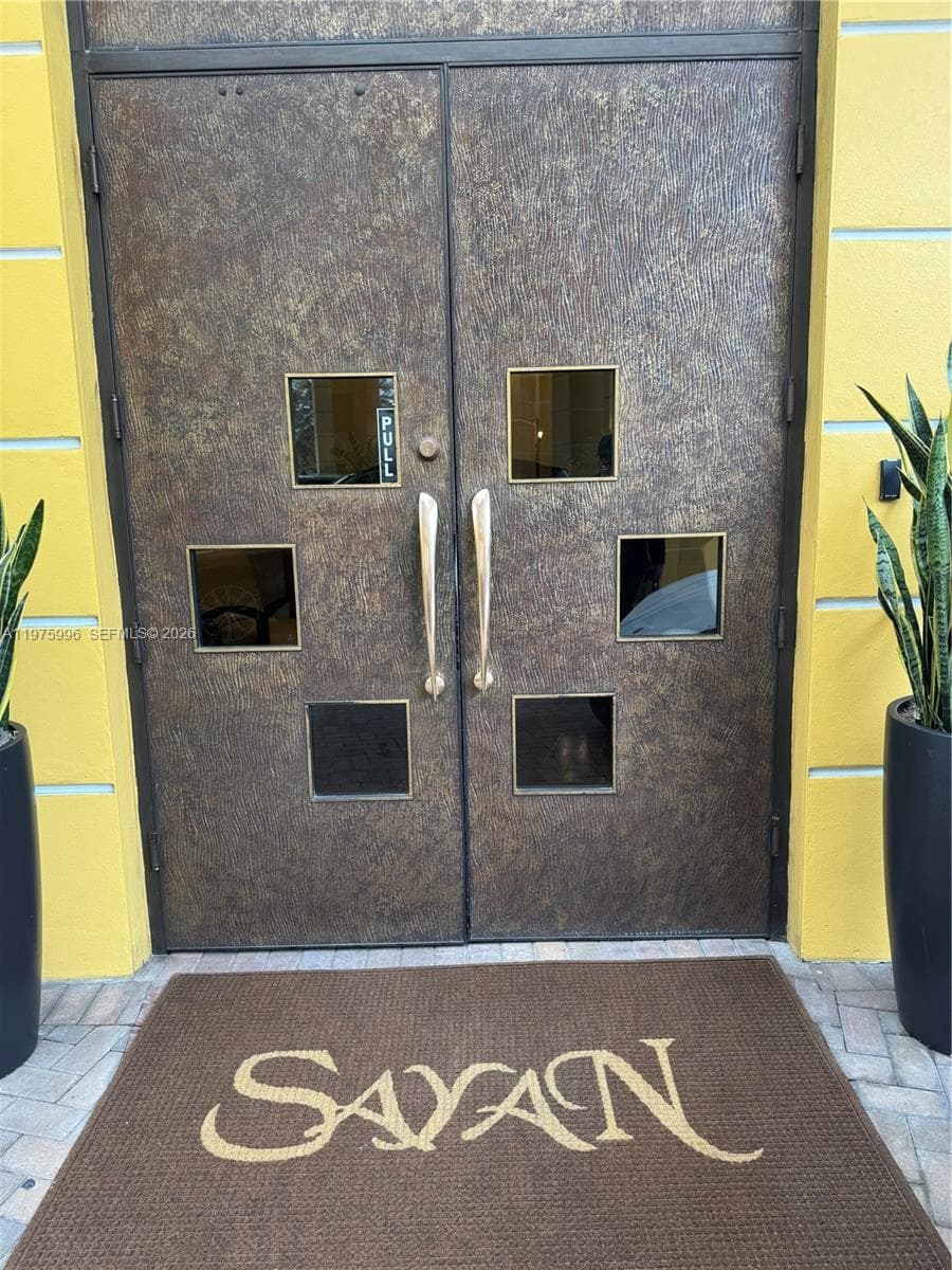 16275 Collins Ave 904 photo 19