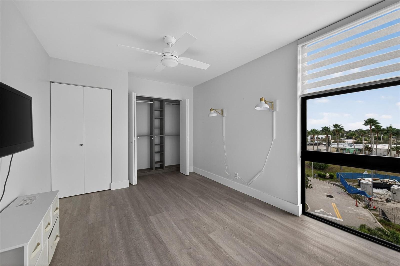 1629 Riverview Road 521 photo 12