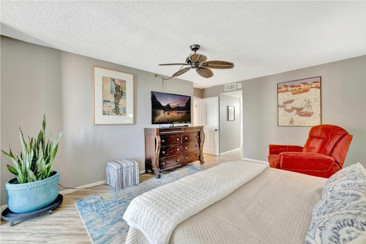 2400 S Ocean Drive 4242 photo 23