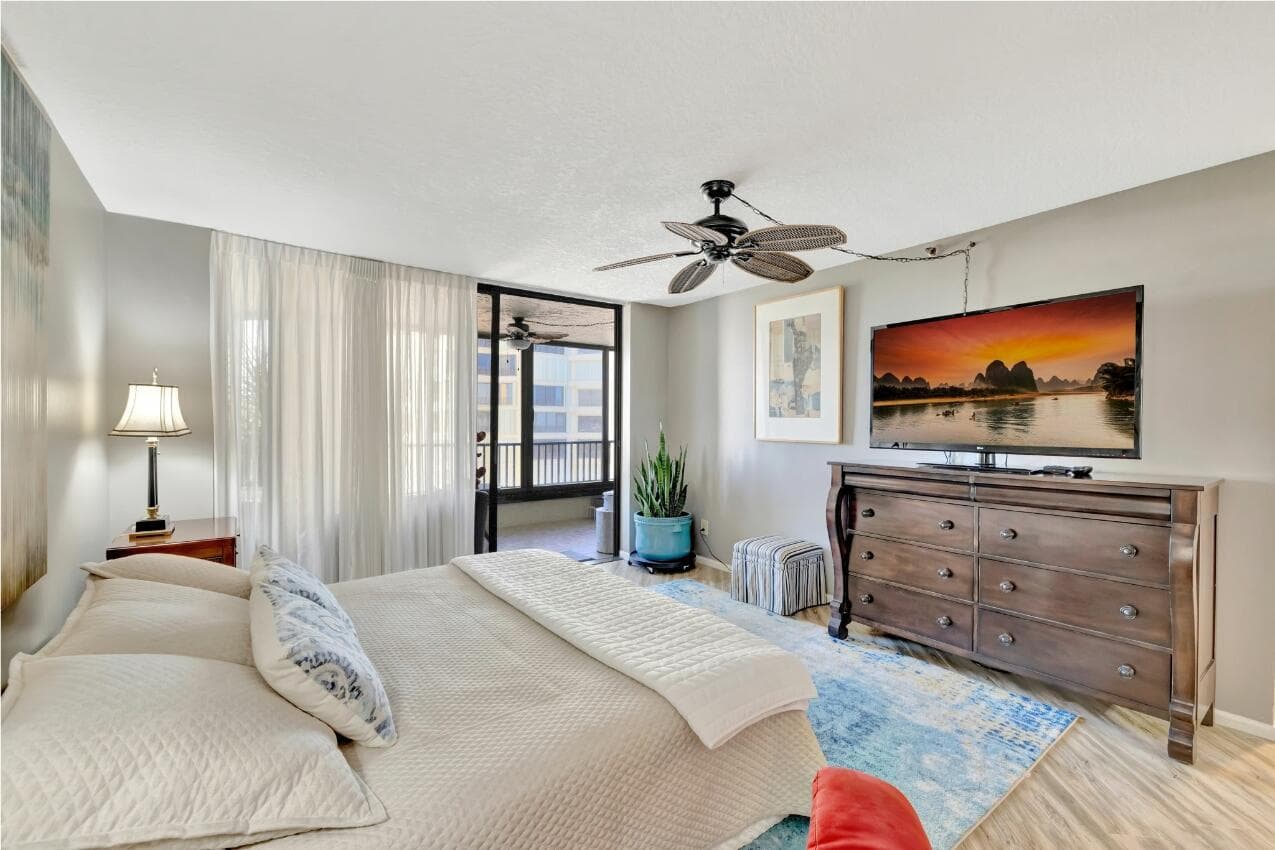 2400 S Ocean Drive 4242 photo 22