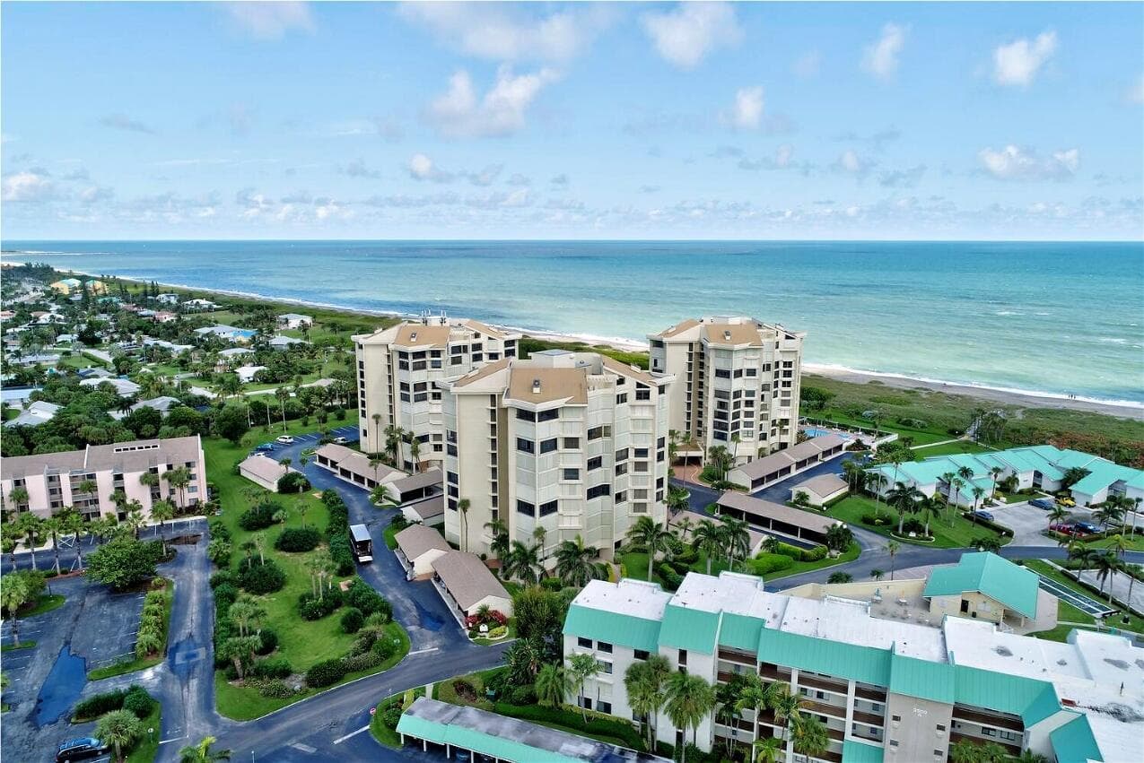 2400 S Ocean Drive 4242 photo 3
