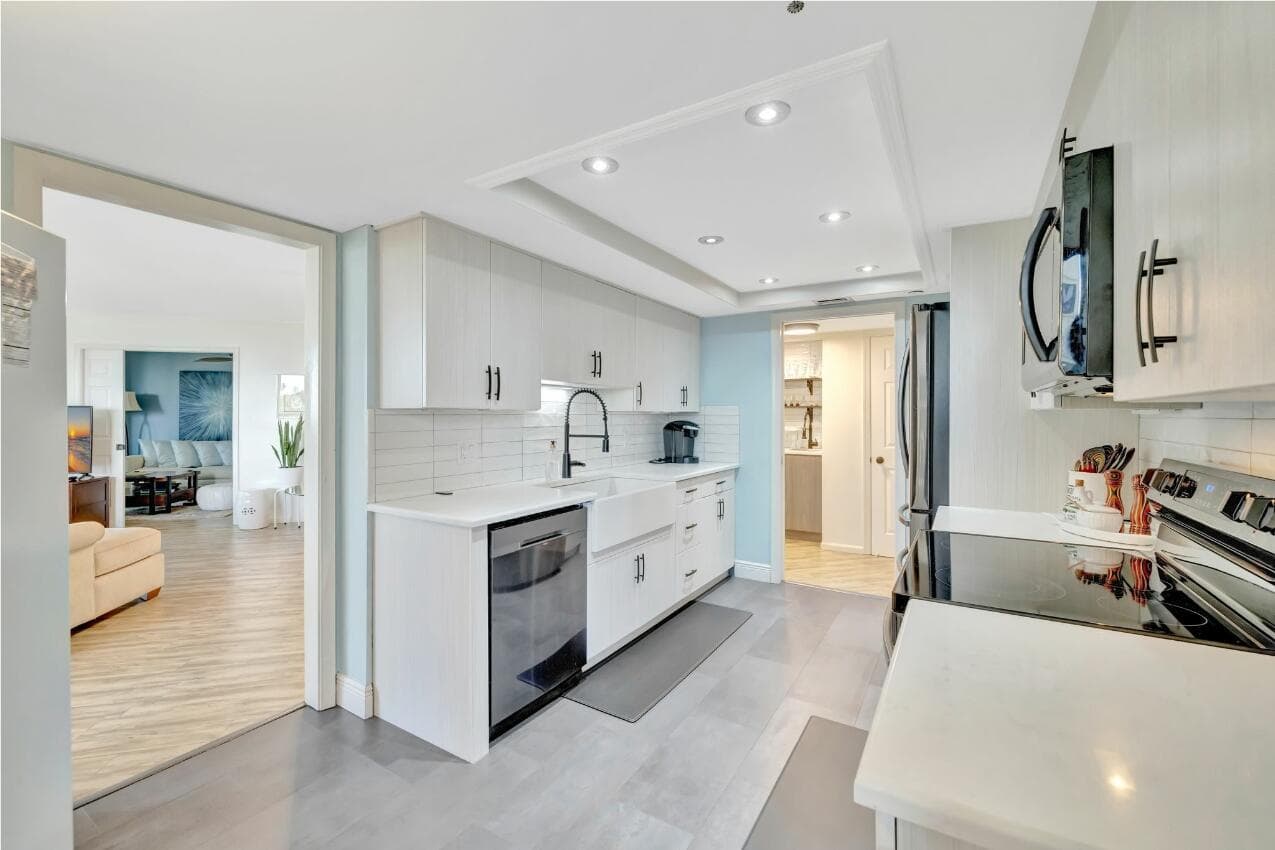 2400 S Ocean Drive 4242 photo 9