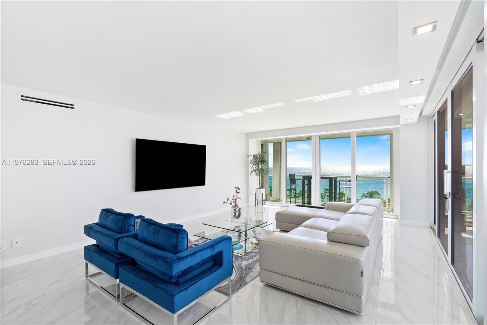 2100 S Ocean Ln 502 photo 6