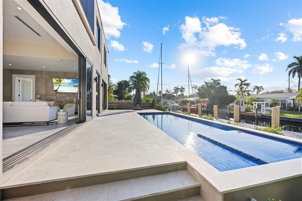 1212 Avocado Isle photo 24