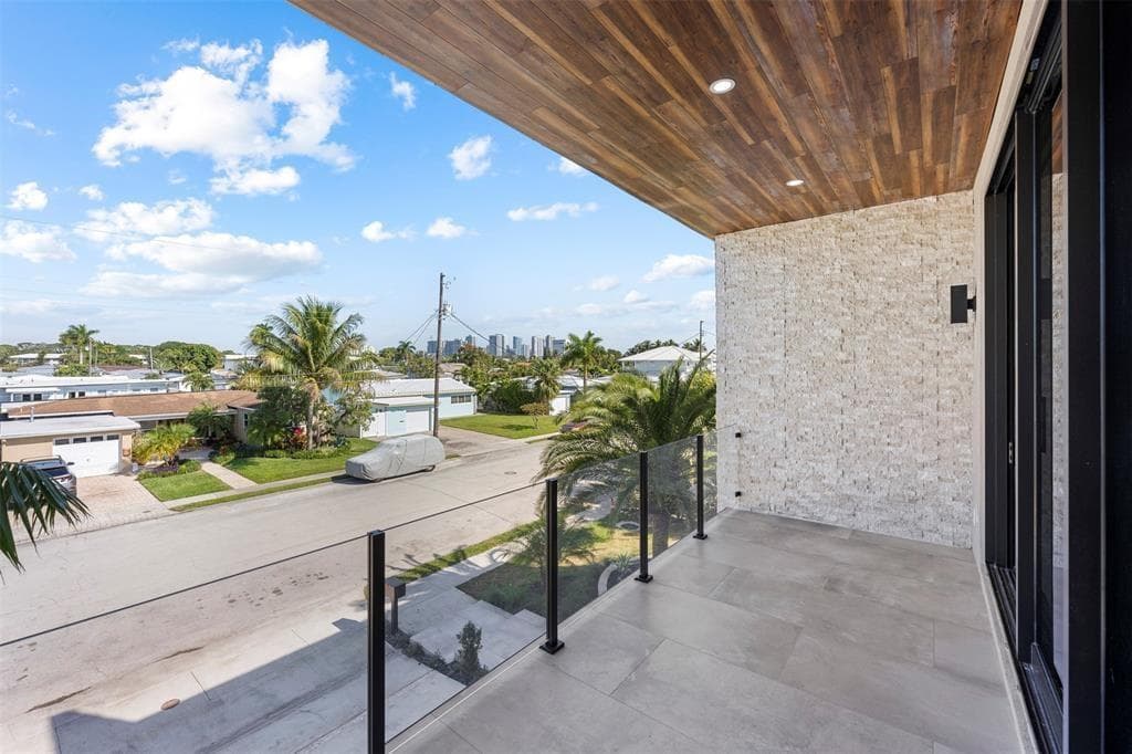1212 Avocado Isle photo 25