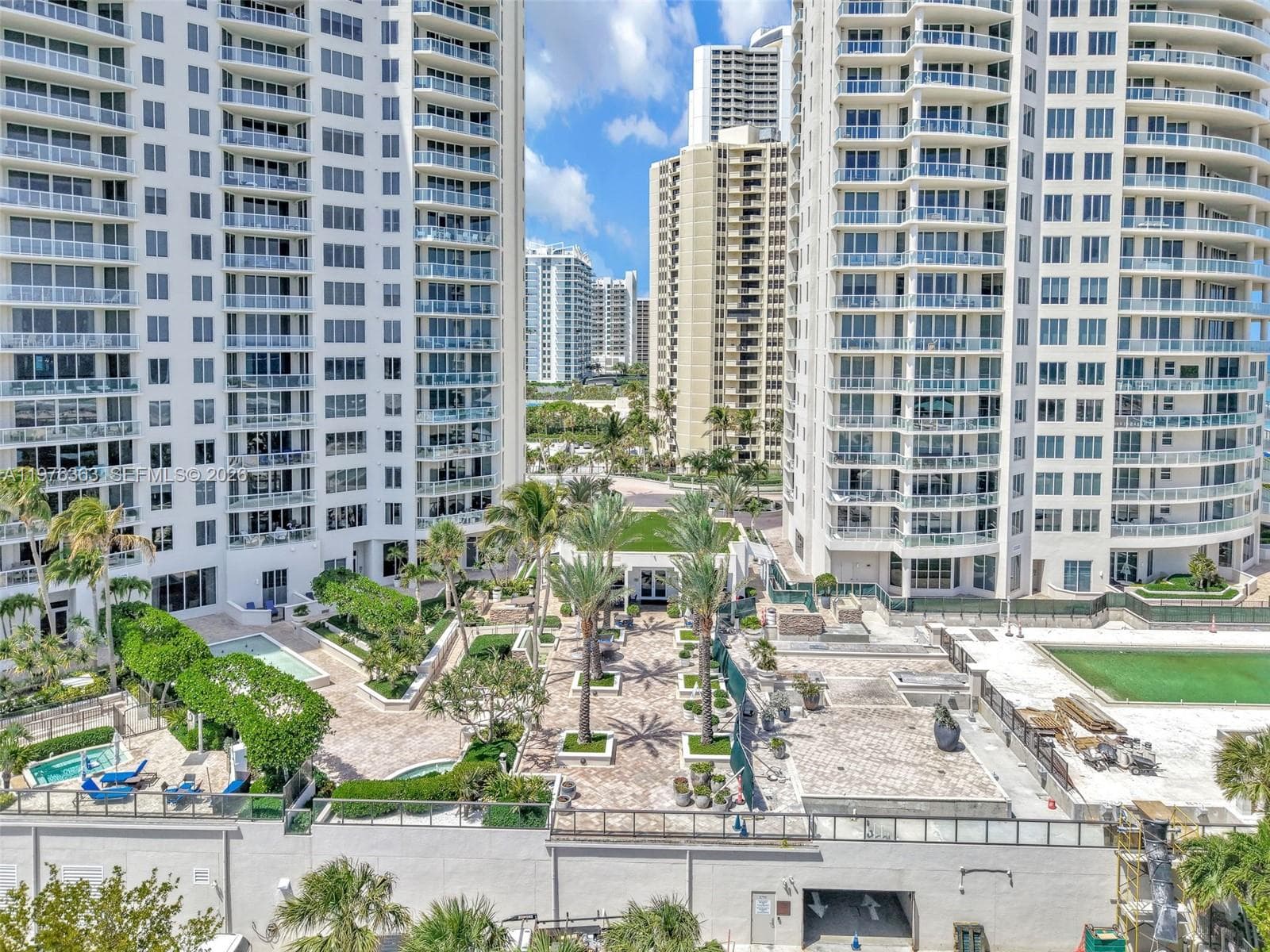 2700 N Ocean Drive 902B photo 5