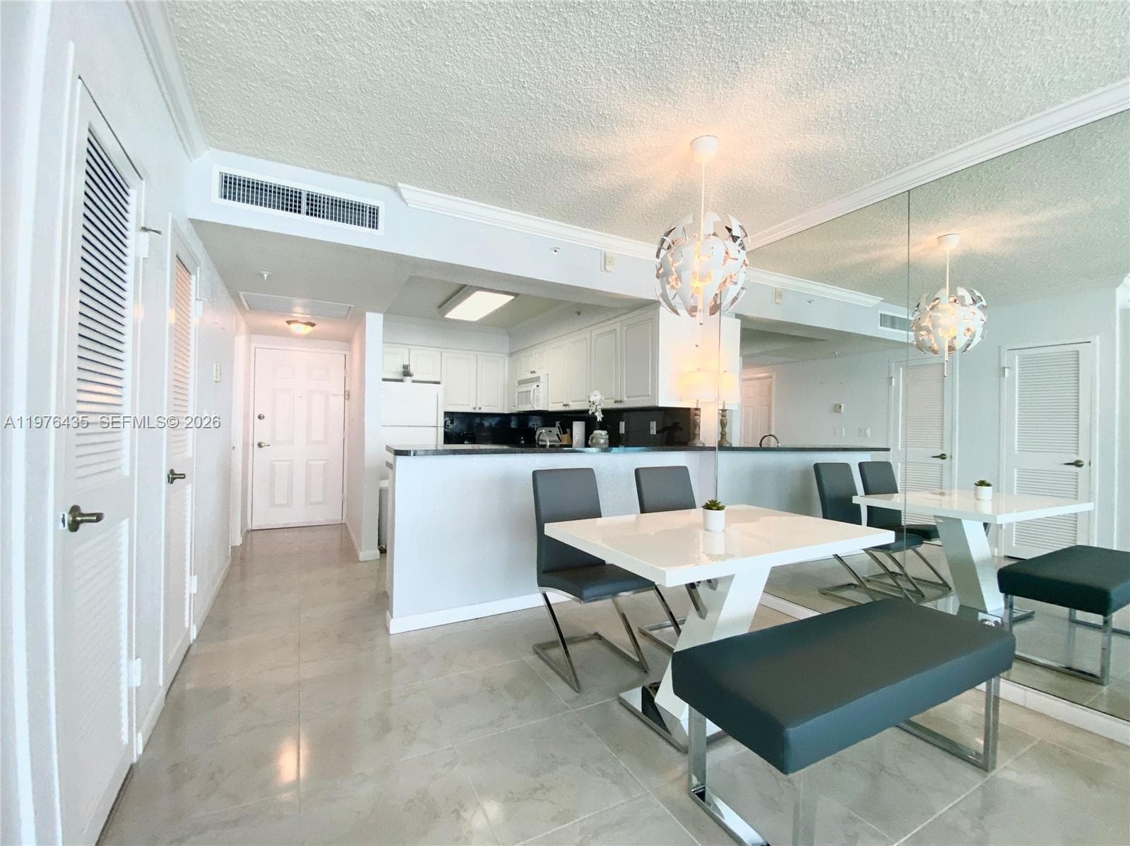 2501 Ocean Dr 1104 photo 15