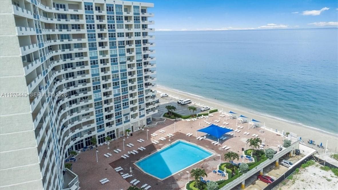3180 S Ocean Dr 1018 photo 2