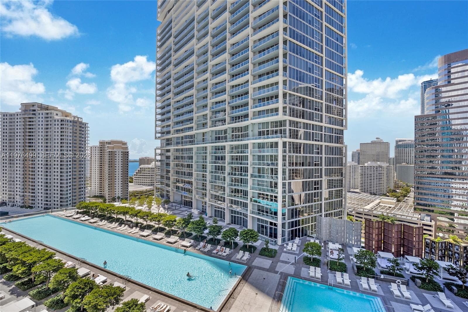 495 Brickell Ave 4705 photo 4