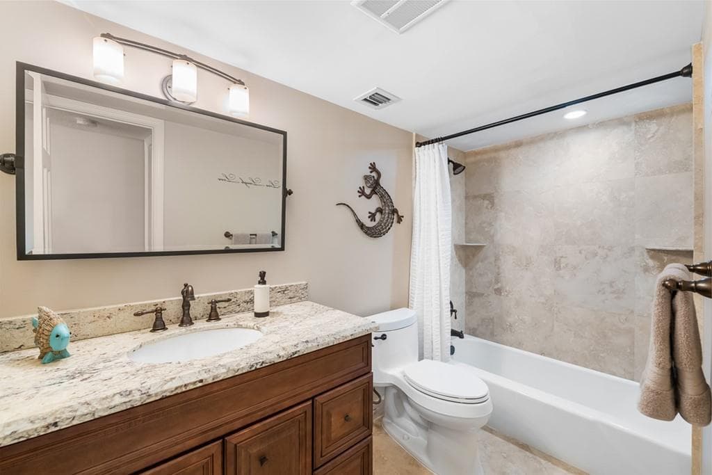 511 Bayshore Drive 501 photo 12