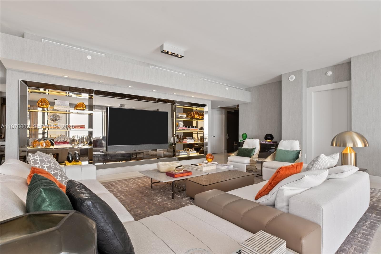 17749 Collins Ave 902 photo 3