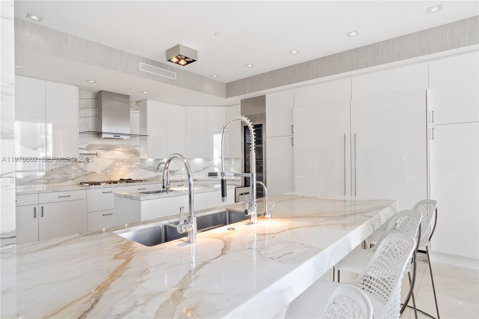17749 Collins Ave 902 photo 21
