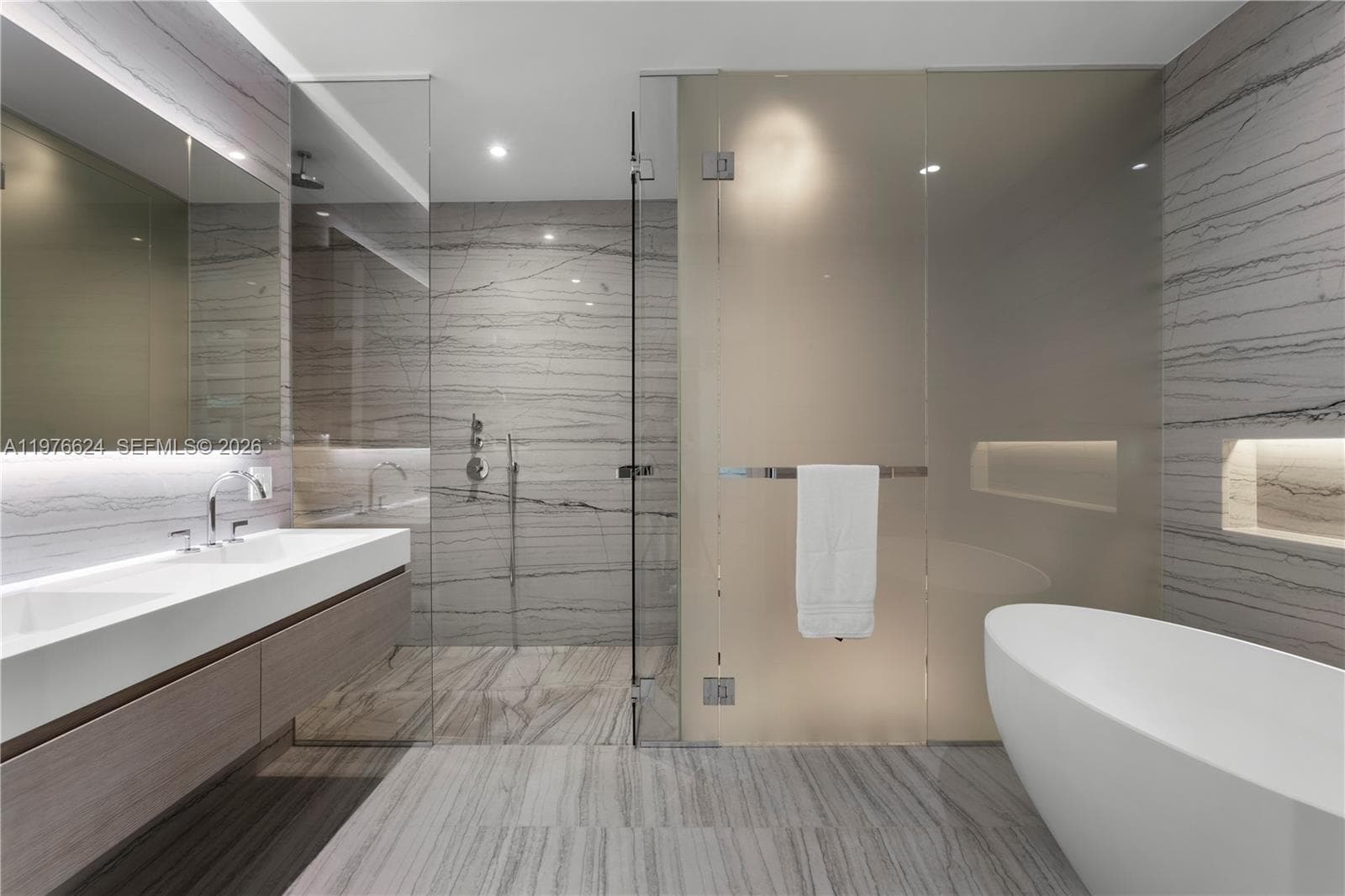 8701 Collins Ave 604 photo 17