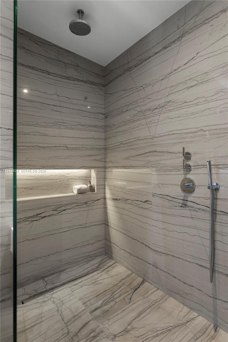 8701 Collins Ave 604 photo 19