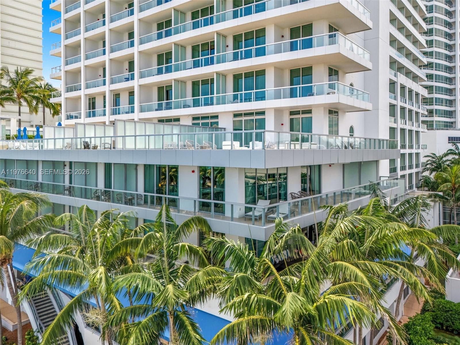4391 Collins Ave 410 photo 24
