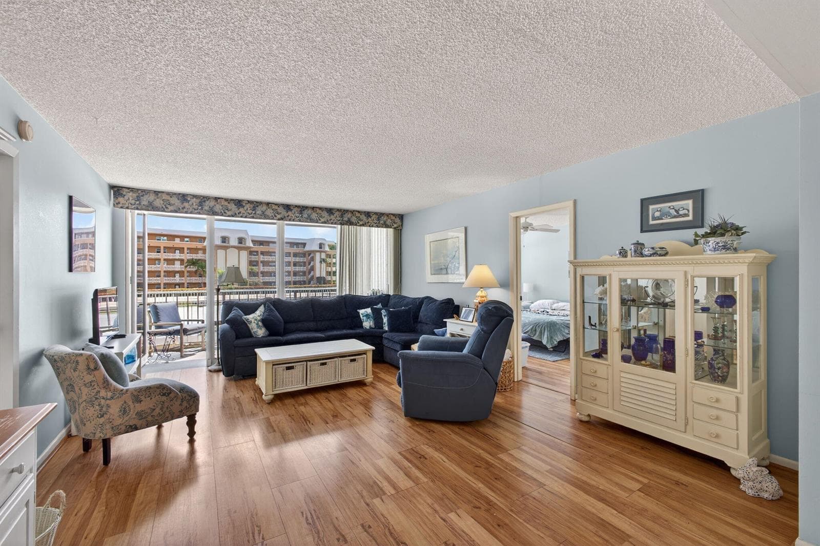 336 Golfview Road 207 photo 7
