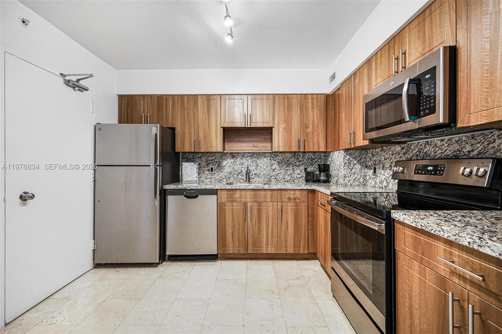 5101 Collins Ave 11L photo 8