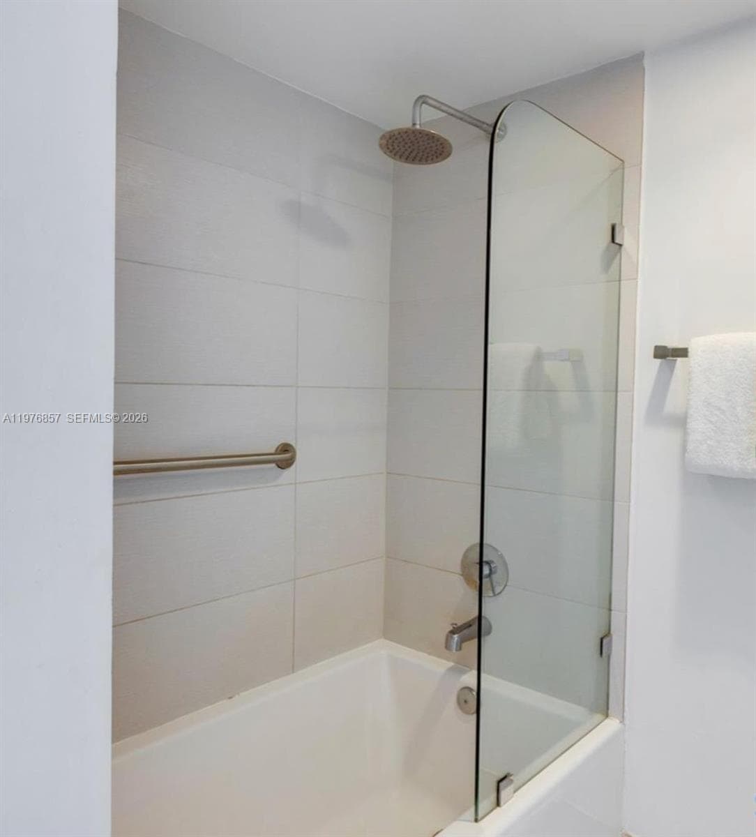 2602 E Hallandale Beach Blvd R3009 photo 9