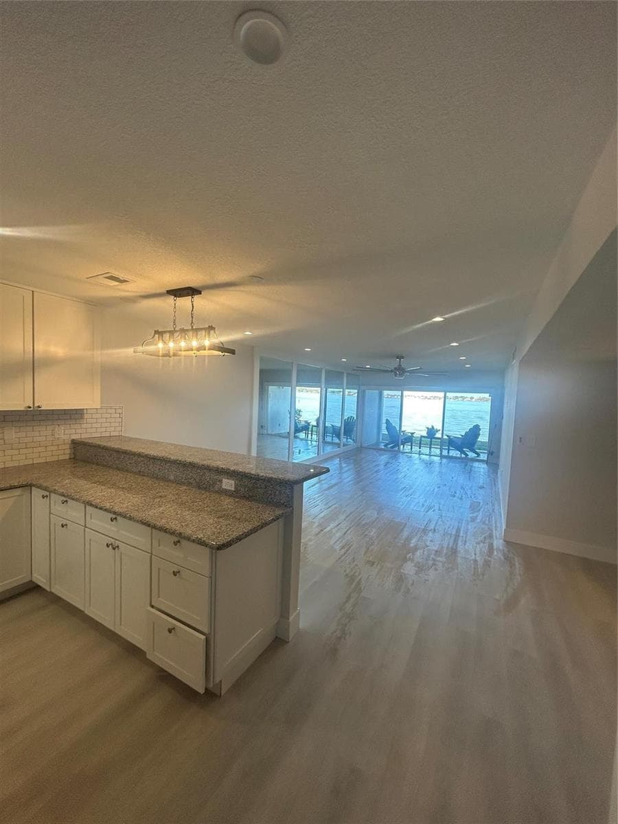 175 SE Saint Lucie Boulevard E125 photo 13