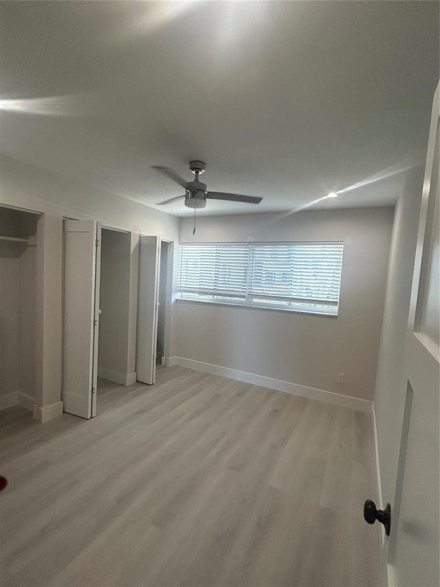 175 SE Saint Lucie Boulevard E125 photo 18