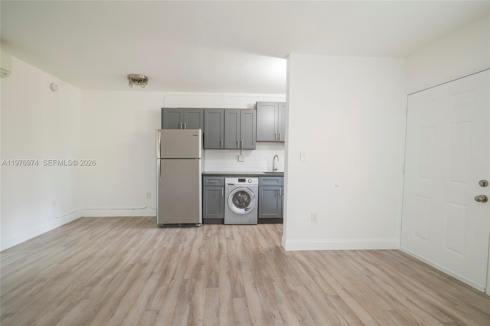 7901 SW 64th Ave 2 photo 5