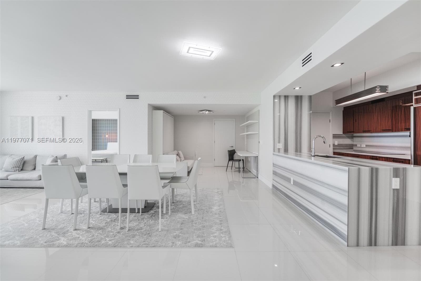 3951 S Ocean Dr 402 photo 11
