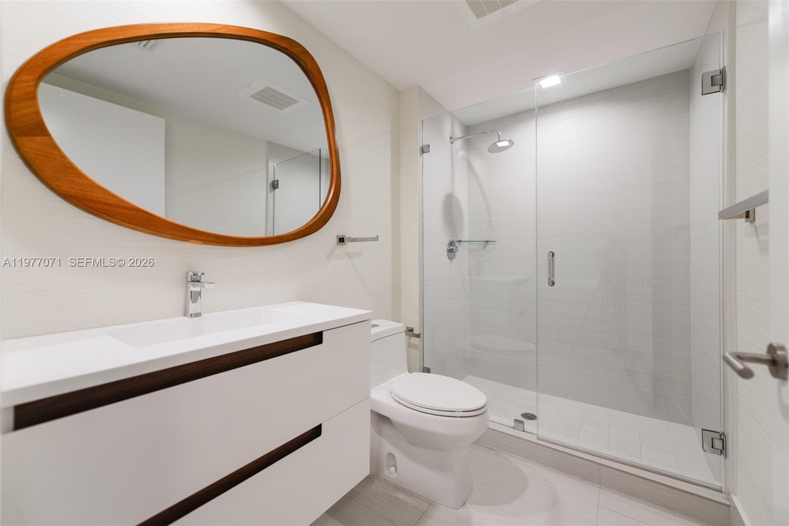 3951 S Ocean Dr 402 photo 25