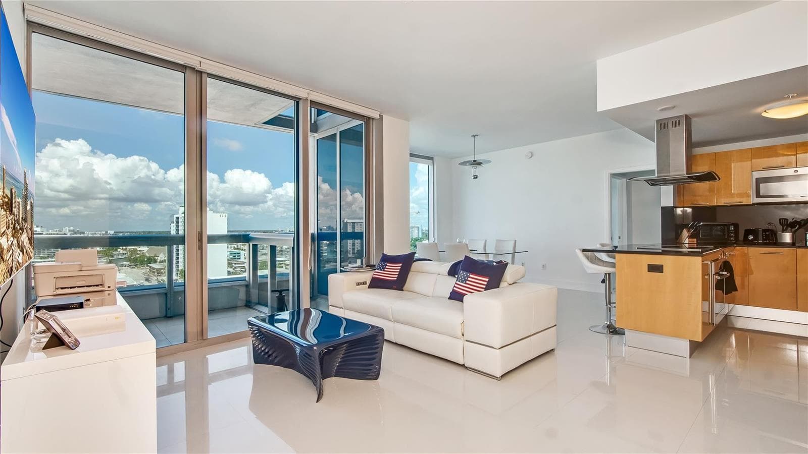 6899 Collins Avenue 1203 photo 5