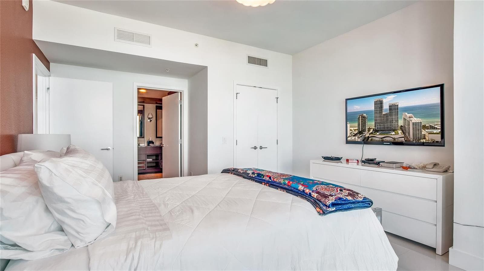 6899 Collins Avenue 1203 photo 21