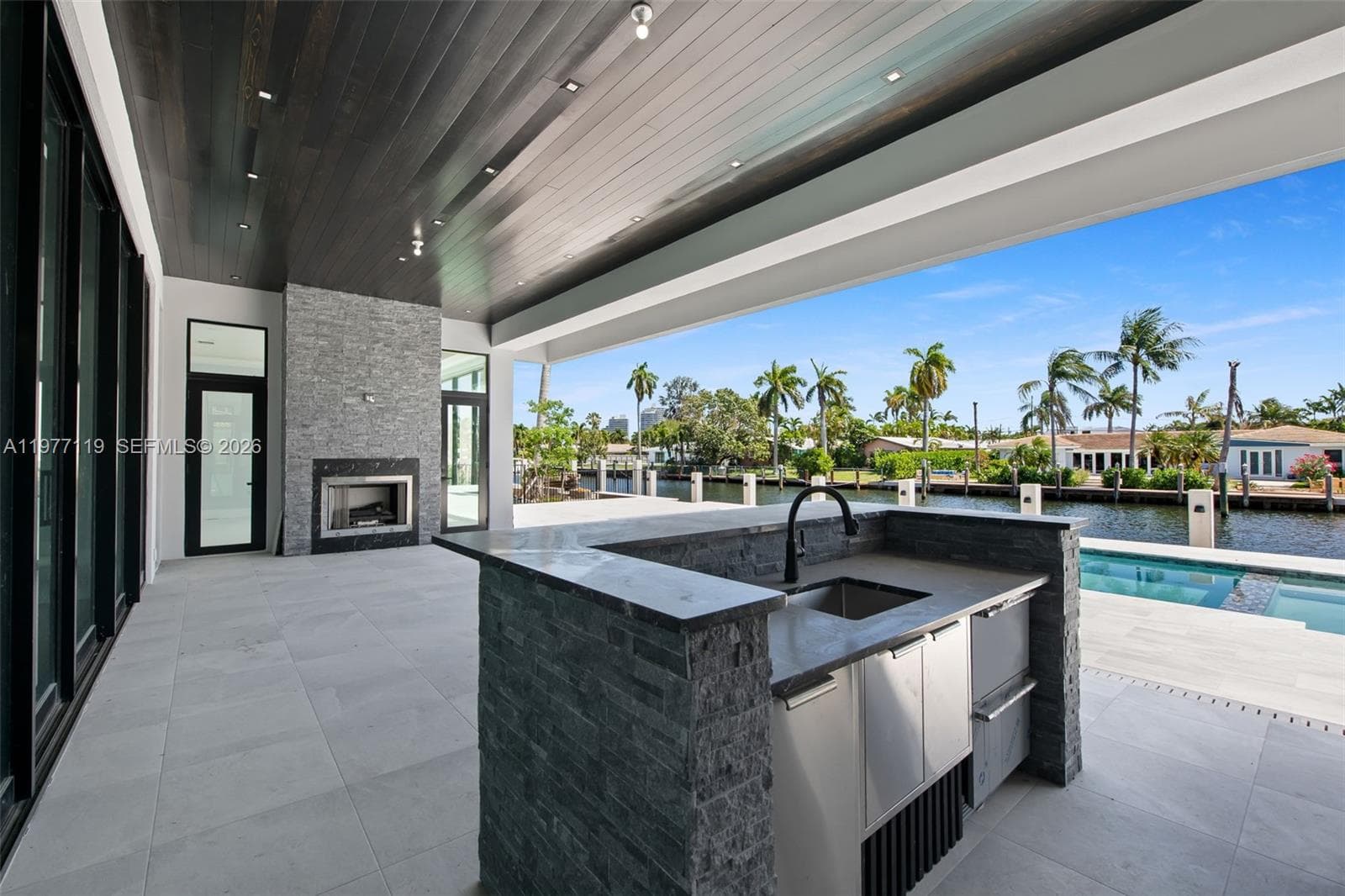 2848 26th Pl photo 9