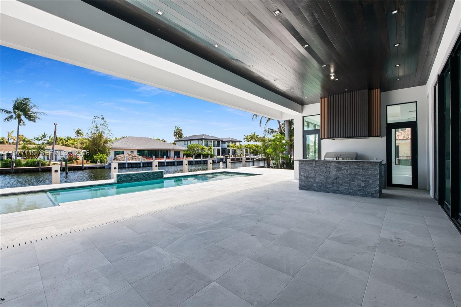 2848 26th Pl photo 10