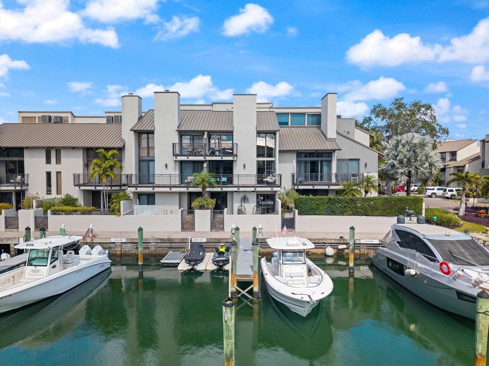 16 Portside Drive 16c photo 1