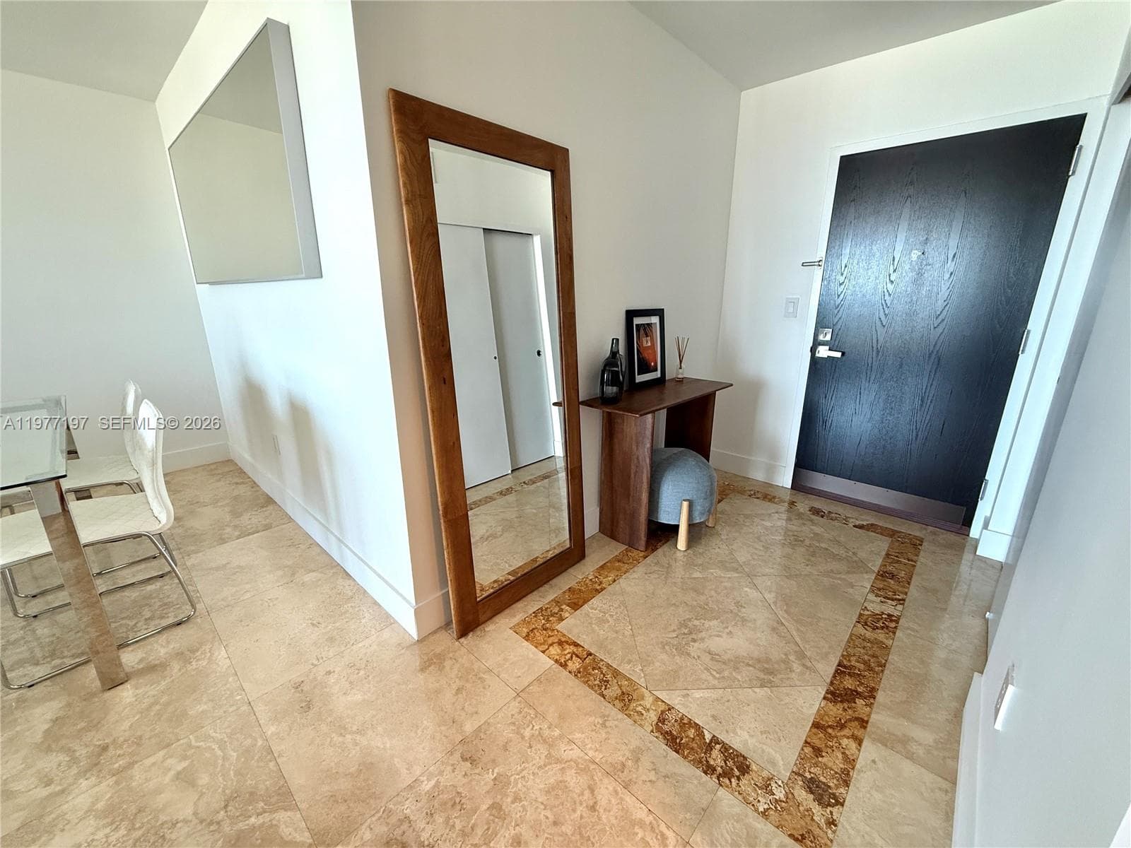 90 Alton Rd 3007 photo 5