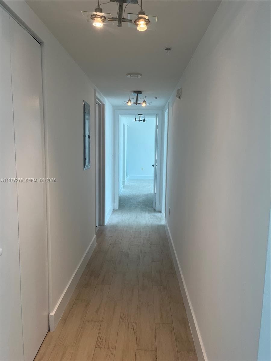 92 SW 3rd St 1801 photo 16
