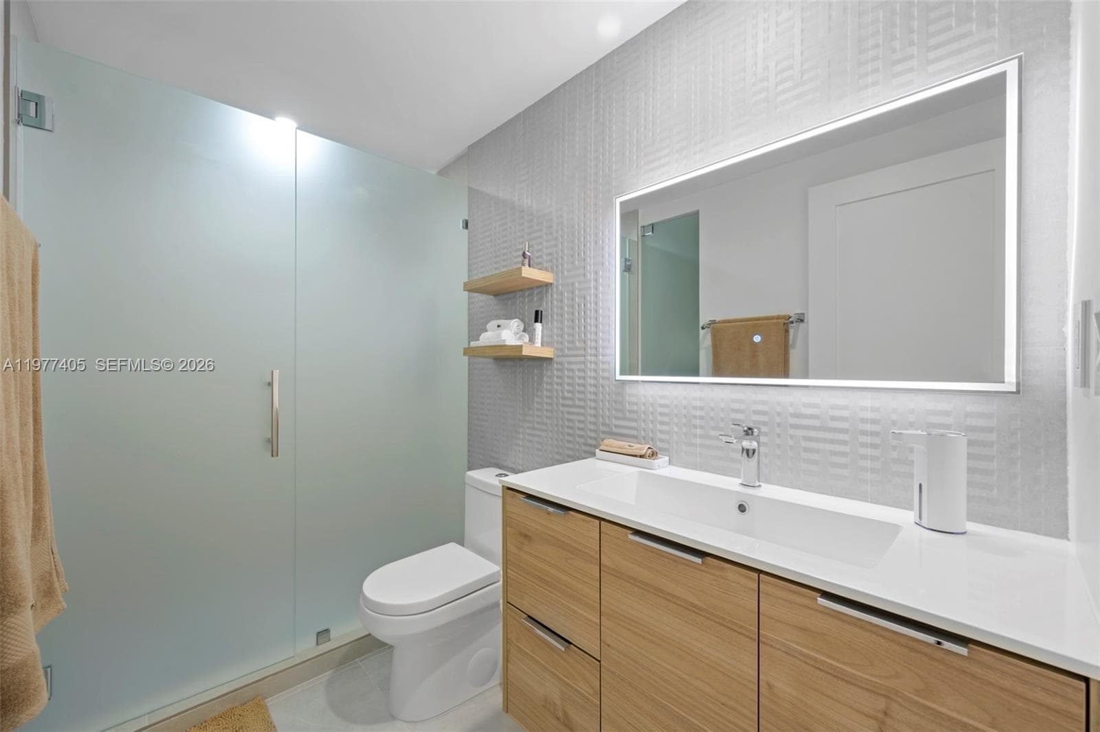 19370 Collins Ave 507 photo 15