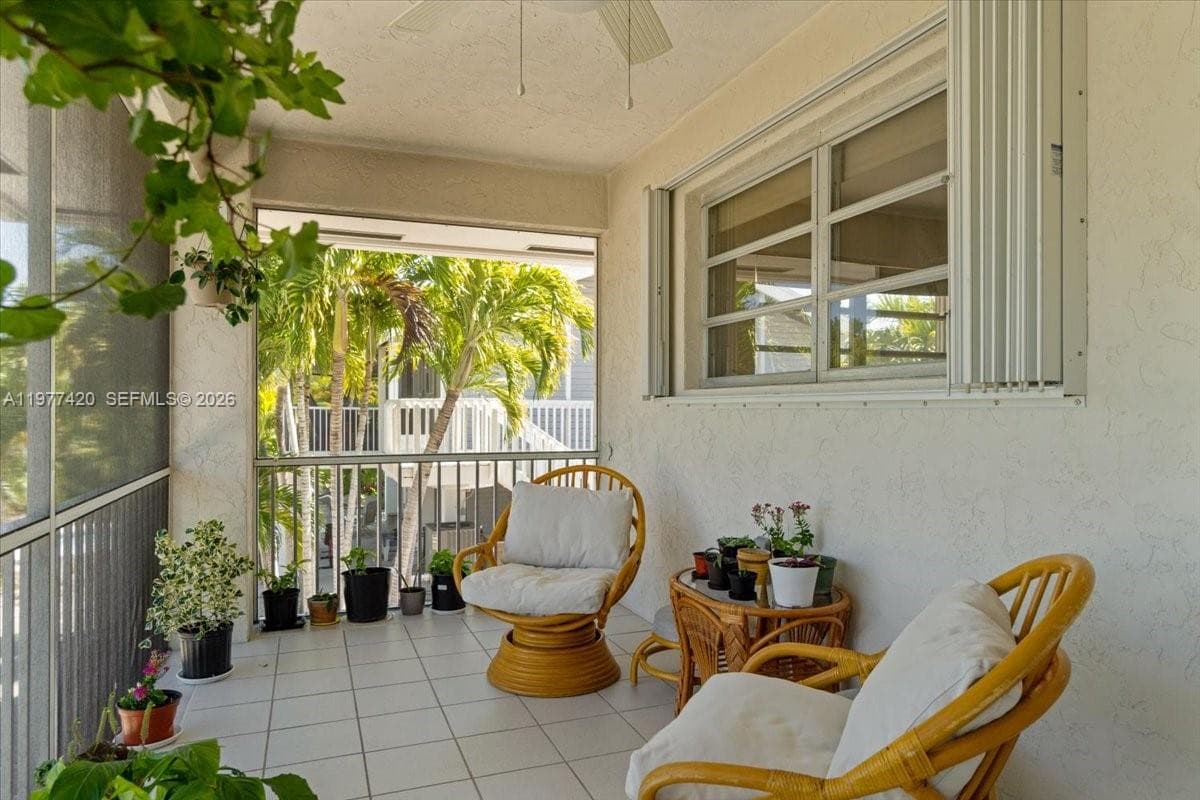 29051 Magnolia Ln photo 5