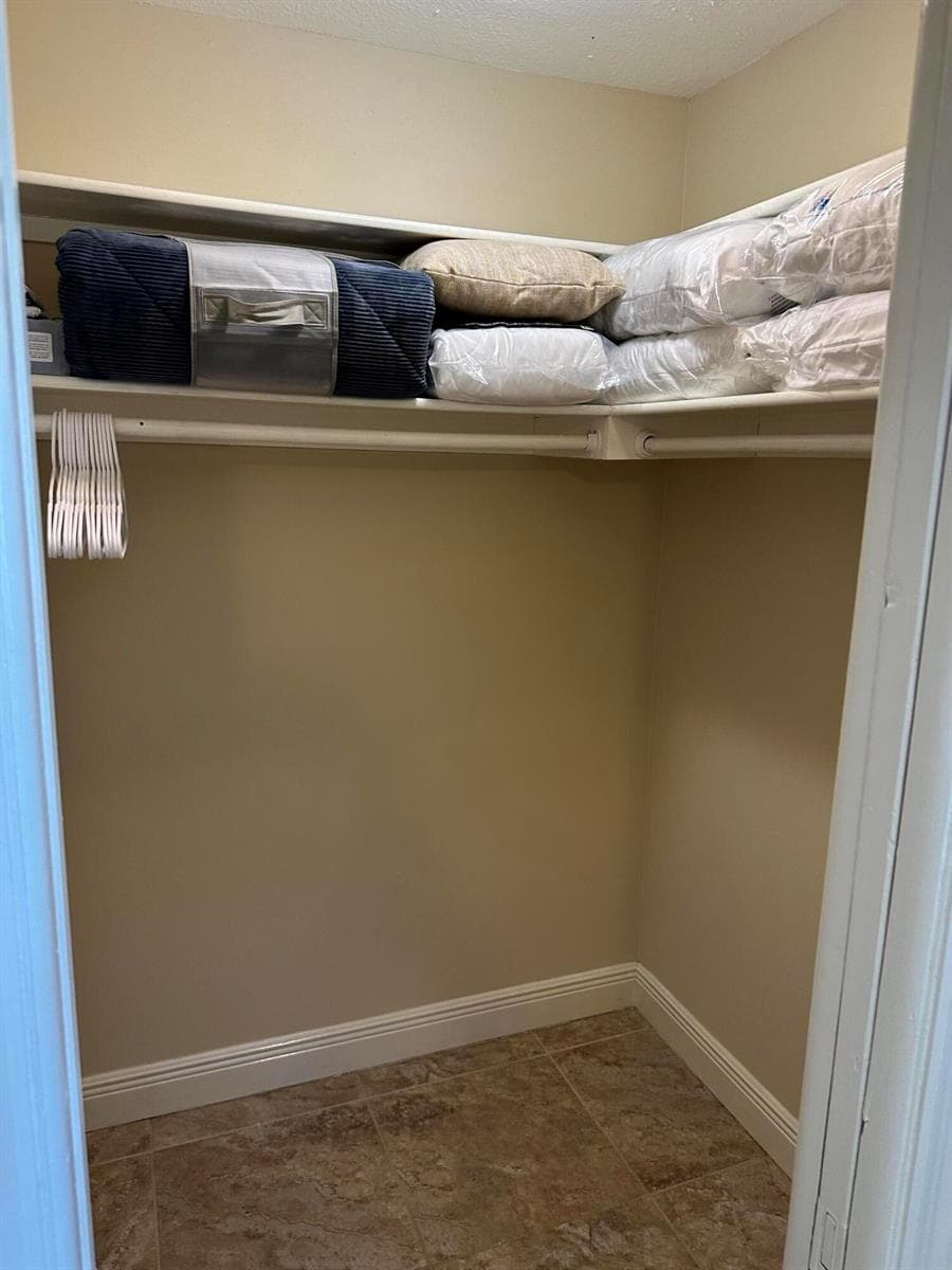 801 Hummingbird Way 201 photo 13