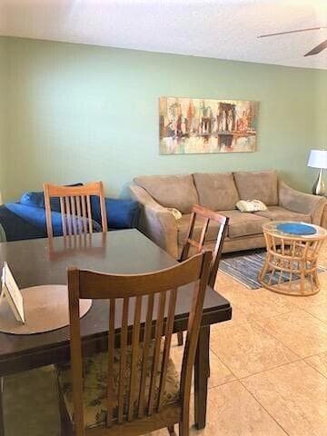 801 Hummingbird Way 205 photo 3
