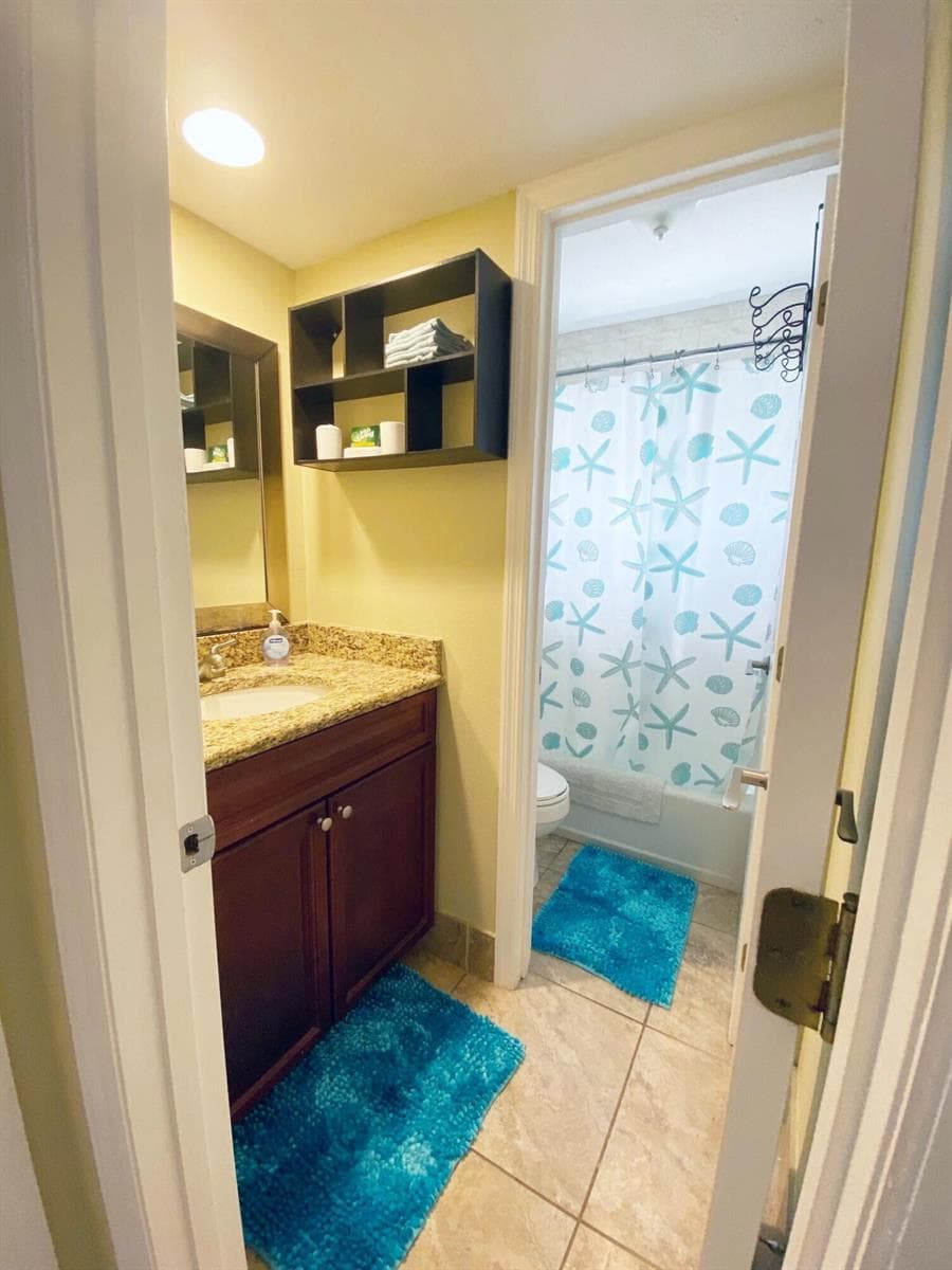 801 Hummingbird Way 205 photo 14
