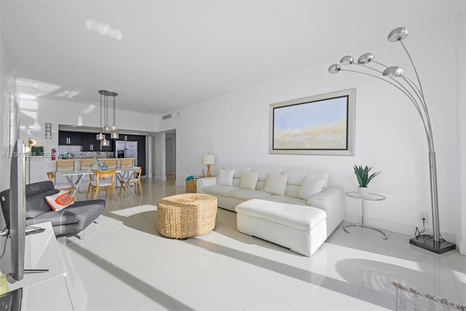 19370 Collins Ave PH-14 photo 6